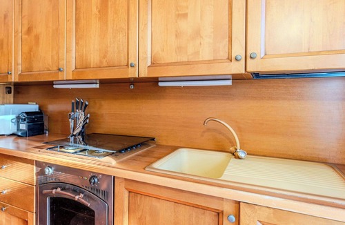 Carisolo Apartment | Nice apartment for 8 people with WIFI, TV, patio and panoramic view