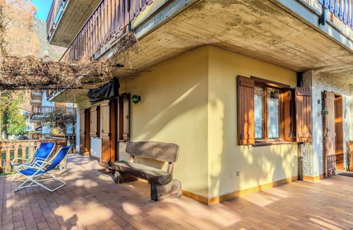 Carisolo Apartment | Nice apartment for 8 people with WIFI, TV, patio and panoramic view