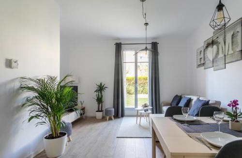Chessy Apartment | Nice Apartment Garden - 5 min DISNEYLAND Paris - Val d'Europe Center