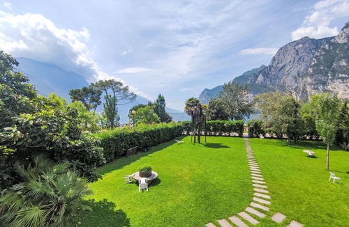 Riva del Garda Apartment | Nice apartment for 4 people with A/C, WIFI, TV and patio