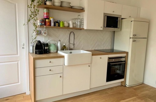 Quartier de la Goutte-d'Or Apartment | Nice flat near Sacré Coeur with TERRACE