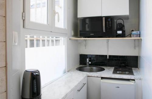 Petit-Ivry Apartment | Nice studio near Paris