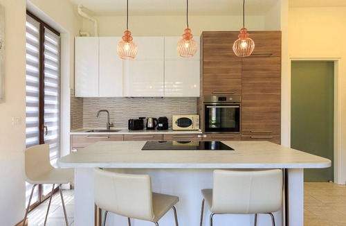 Stresa Apartment | Nives House
