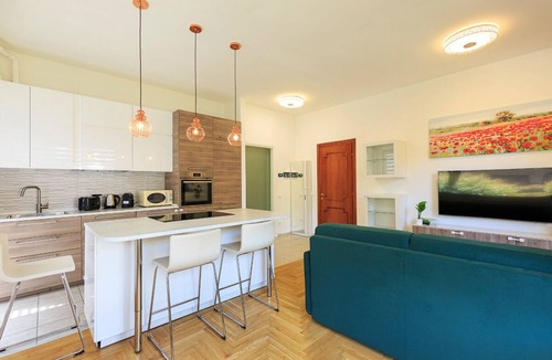 Stresa Apartment | Nives House