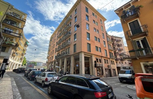 Citta Antica Apartment | Nizza- Verona Journeys Big apartment with beautiful view in the city centre