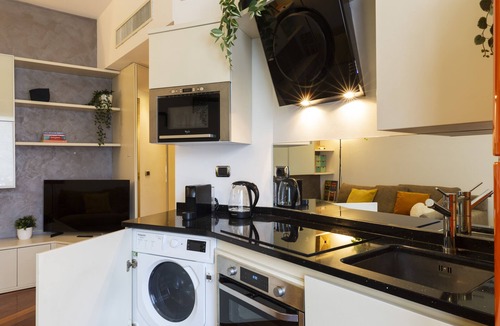 Zona Solari Apartment | notaMI - California Dreaming