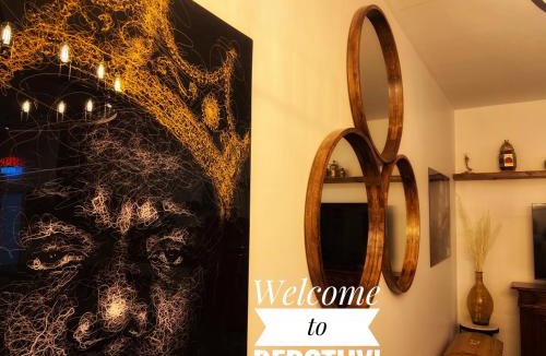 Bedford-Stuyvesant Apartment | NYC Speakeasy-BedStuy Chapel