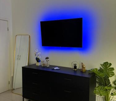 Eastwood Park Apartment | Oasis at the Towers Classy 1 bdroom