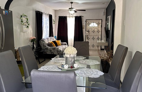 Hellshire House | Ocean Scenery Beach House