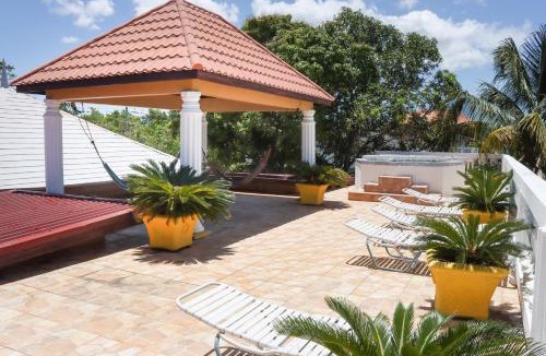 Black River Villa | Oceanfront Family Villa