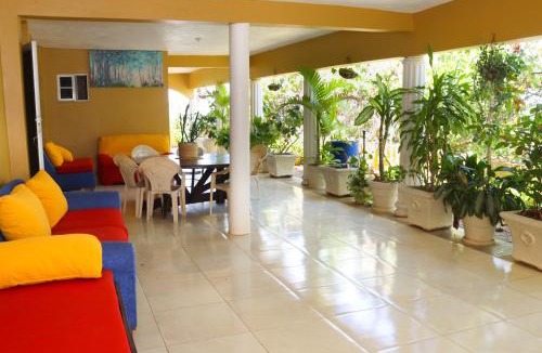 Black River Villa | Oceanfront Family Villa