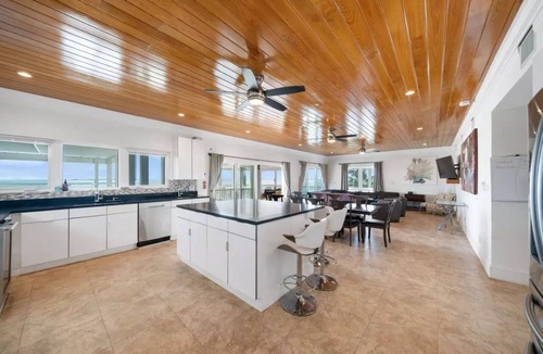George Town House | Oceanfront mansion, heated infinity pool. 6 double rooms, 11 beds can sleep 18
