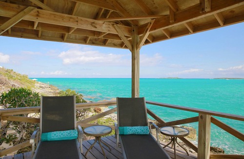 George Town Villa | Oceanfront Villa with Commanding Views of Elizabeth Harbour