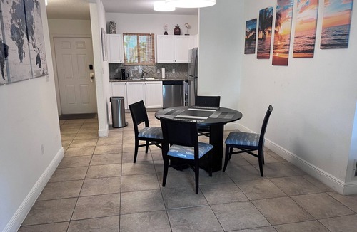 Alice Town Condo | Oceanview 2 bed, 2 bath, steps away from clubhouse, beach and pool.