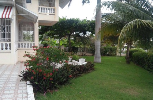Kingston Villa | Ocho Rios Golden View