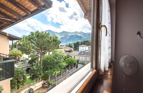 Arco House | One-Bedroom Apartment