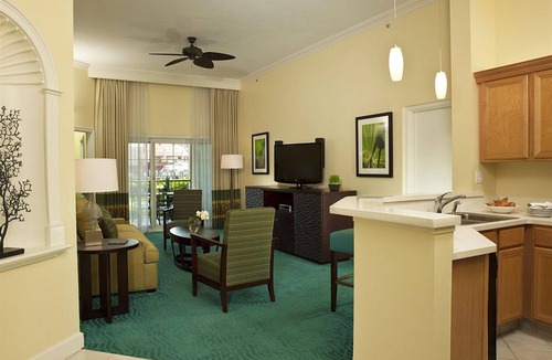 Paradise Island Condo | One Bedroom Premium Harborside rental. Reserve with licensed professionals!