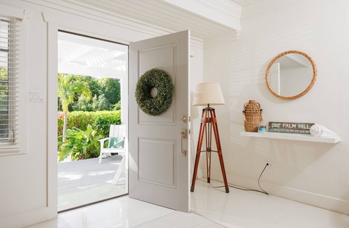 Governor's Harbour House | ONE PALM HILL - Luxury Villa with Private Pool, Walk to Twin Coves Beach