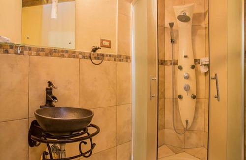 Eastwood Park House | One32 Guest House