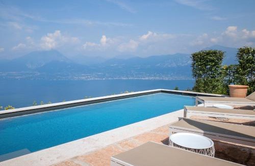 San Zeno di Montagna Villa | Only Adult Villa Montelago With Pool