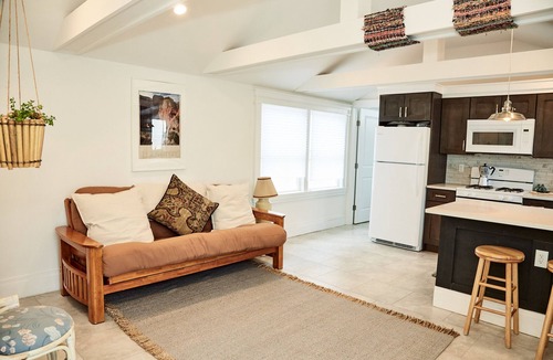Queens House | Orcas Beach Oasis Bungalow