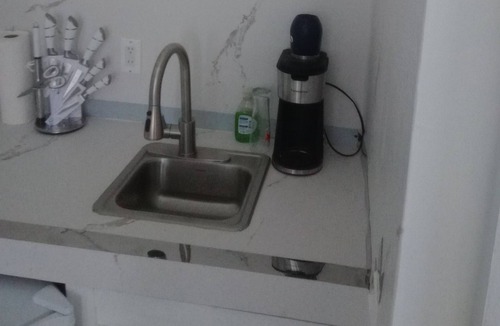 Cooper's Town Apartment | Our job is to give you the best comfortable stay and hands on service