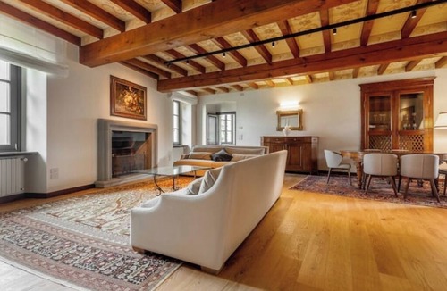 Cremignane Apartment | Padronale.