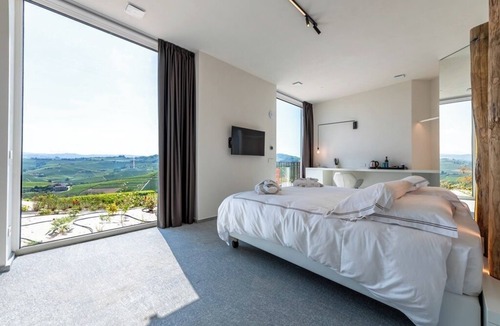 Barolo House | Palas Cerequio BaroloCruResort