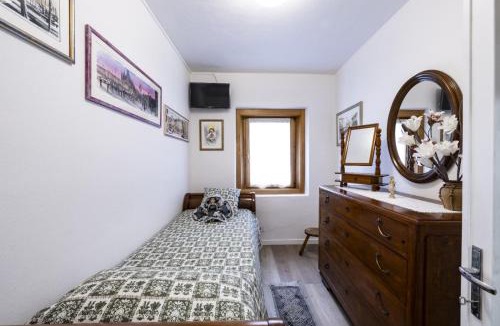 Santo Stefano di Cadore Apartment | Palazzo Cervesato Appartamento: Maria Luisa