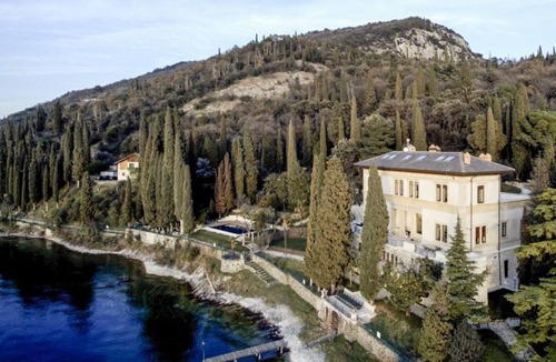 Garda Villa | Palazzo San Daniele - Eight Bedroom Villa, Sleeps 16