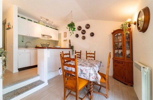 Civenna Apartment | Panorama Lake and Garden by Wonderful Italy