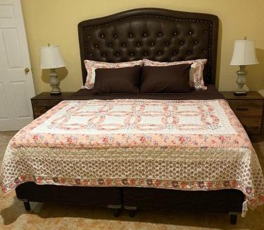 Spanish Town Apartment | paradise cove