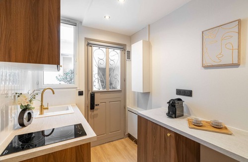 Plaisance Apartment | Paris - Best deal apartment
