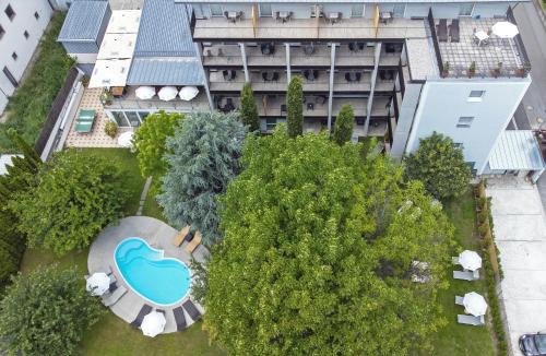 Silandro Hotel | Parkhotel Zur Linde