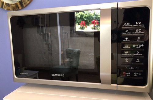 Casier House | PATIO WI-FI TV AIR CONDITIONING PARKING TV DISHWASHER