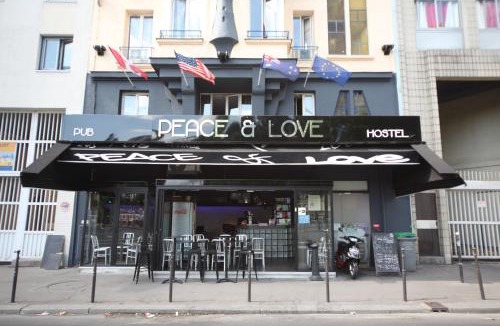 Hopital Saint-Louis Hostel | Peace & Love Hostel