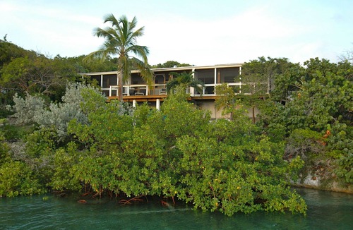 Stocking Island House | Peaceful Waterside Eco-Friendly Guest House on Stocking Island