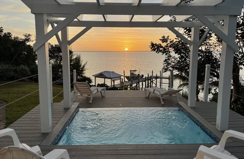Green Turtle Cay House | Perfect Vacation Home. Private Dock, Plunge Pool, Ice Maker, 30kw Generator