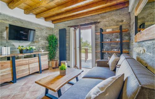 Uscio House | Perla