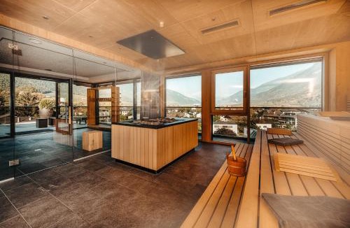Laces Hotel | Piris Jagdhof - Dolce Vita Experience