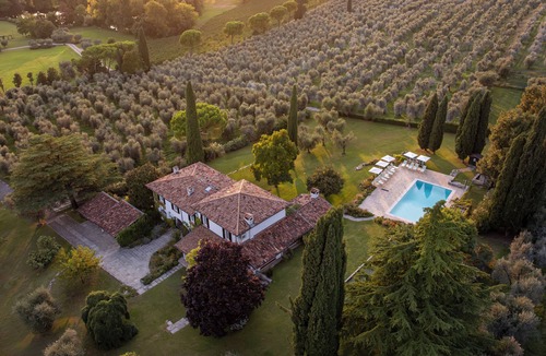 Puegnago del Garda Villa | Poderi La Rocchetta - Unique Estate close to the Lake