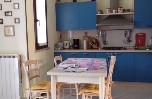Montioni Apartment | Prestigious and comfortable apartment with swimming pool in Lazise for relaxing vacations
