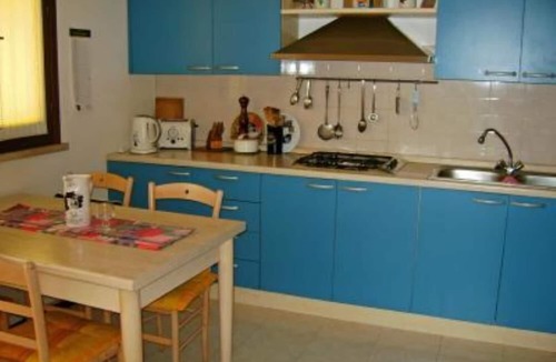 Montioni Apartment | Prestigious and comfortable apartment with swimming pool in Lazise for relaxing vacations