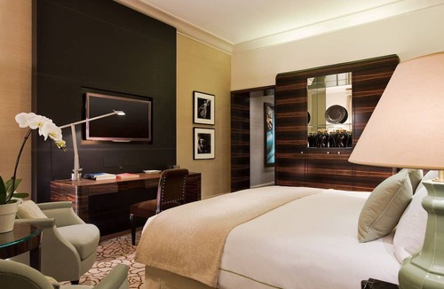 Champs-Elysees Hotel | Prince de Galles, a Luxury Collection Hotel, Paris