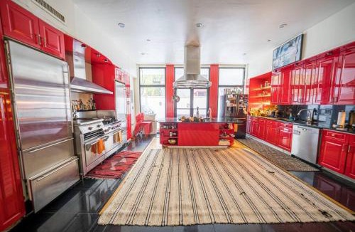 Gramercy House | Private Gramercy TownHouse 3BR 3BA with Terrace