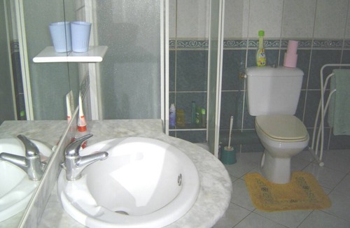 Livry-Gargan Resort | Private room ∙ 1 guest
