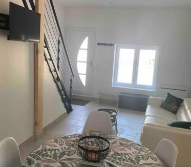 Quincy-Voisins Apartment | Quiet house near Disneyland