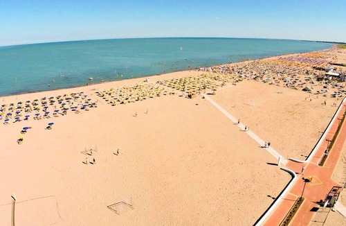 Rosolina Mare Apartment | Quiet little villa by the seaside in Rosolina Mare