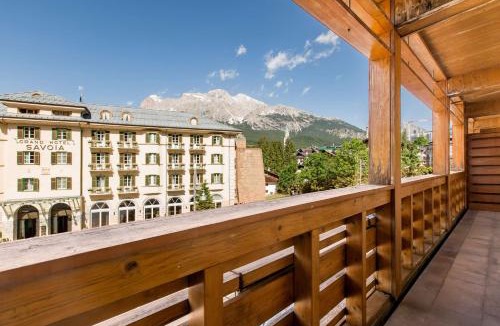 Cortina d'Ampezzo Apartment | Radisson Residences Savoia Palace Cortina d’Ampezzo