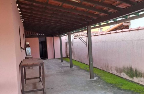 Tamoios House | Recanto da Felicidade - It's a cozy house, with Grandma's style and welcome.